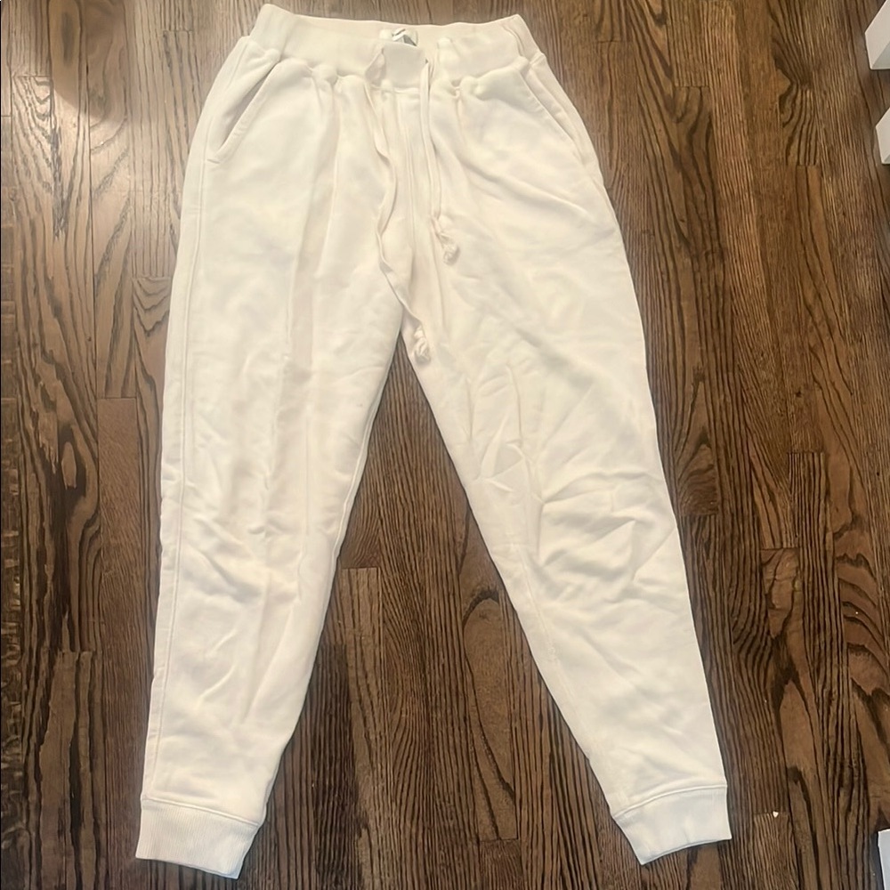 Cream/white joggers